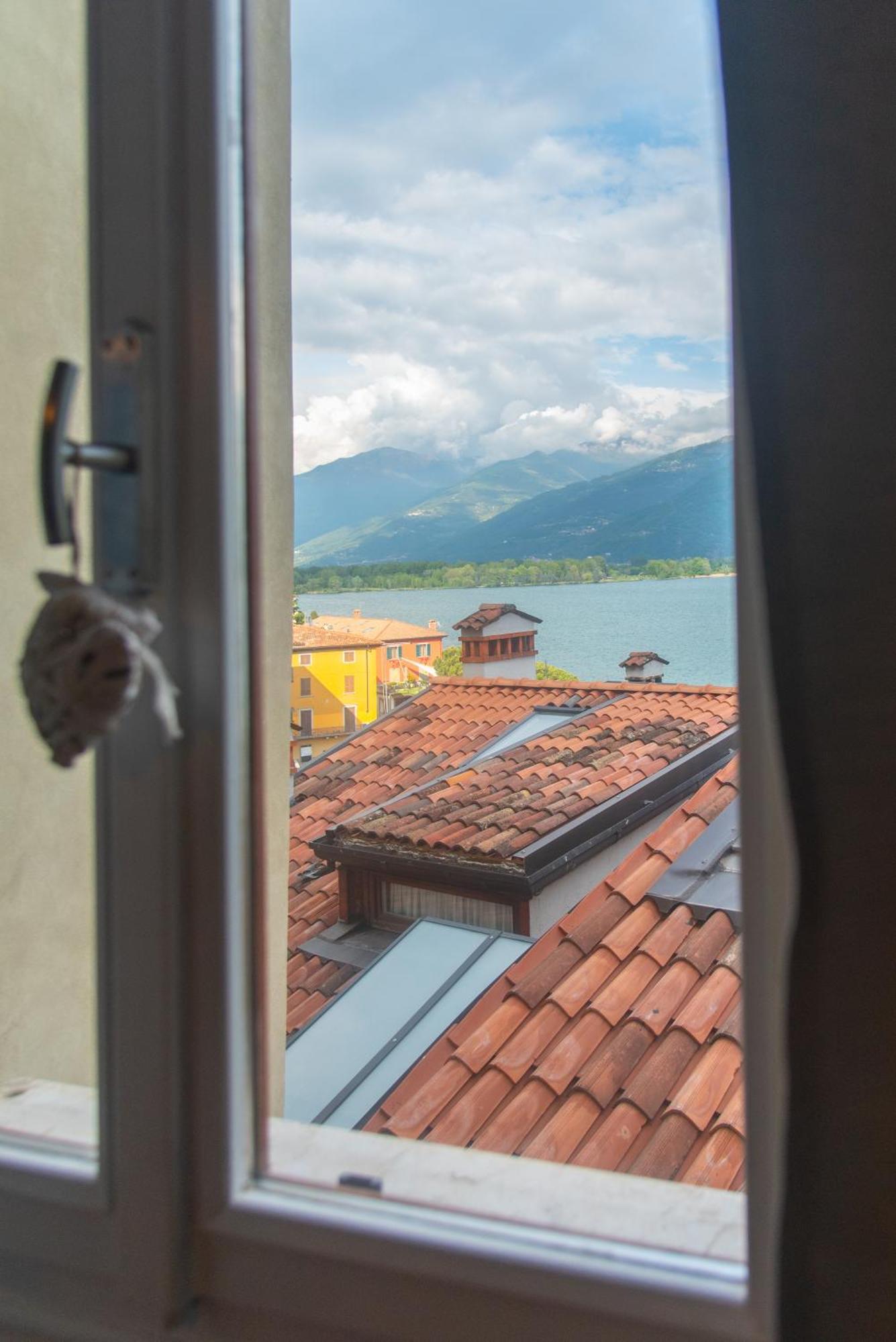 Tra Il Borgo E Il Lago Lovere Εξωτερικό φωτογραφία
